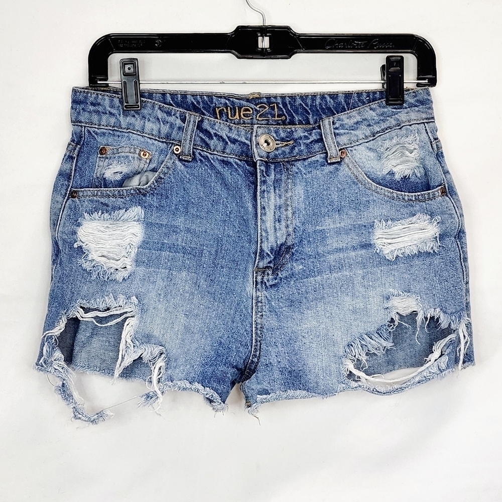 Rue21 Distressed Frayed Hem Medium Light Wash Denim Jean Shorts